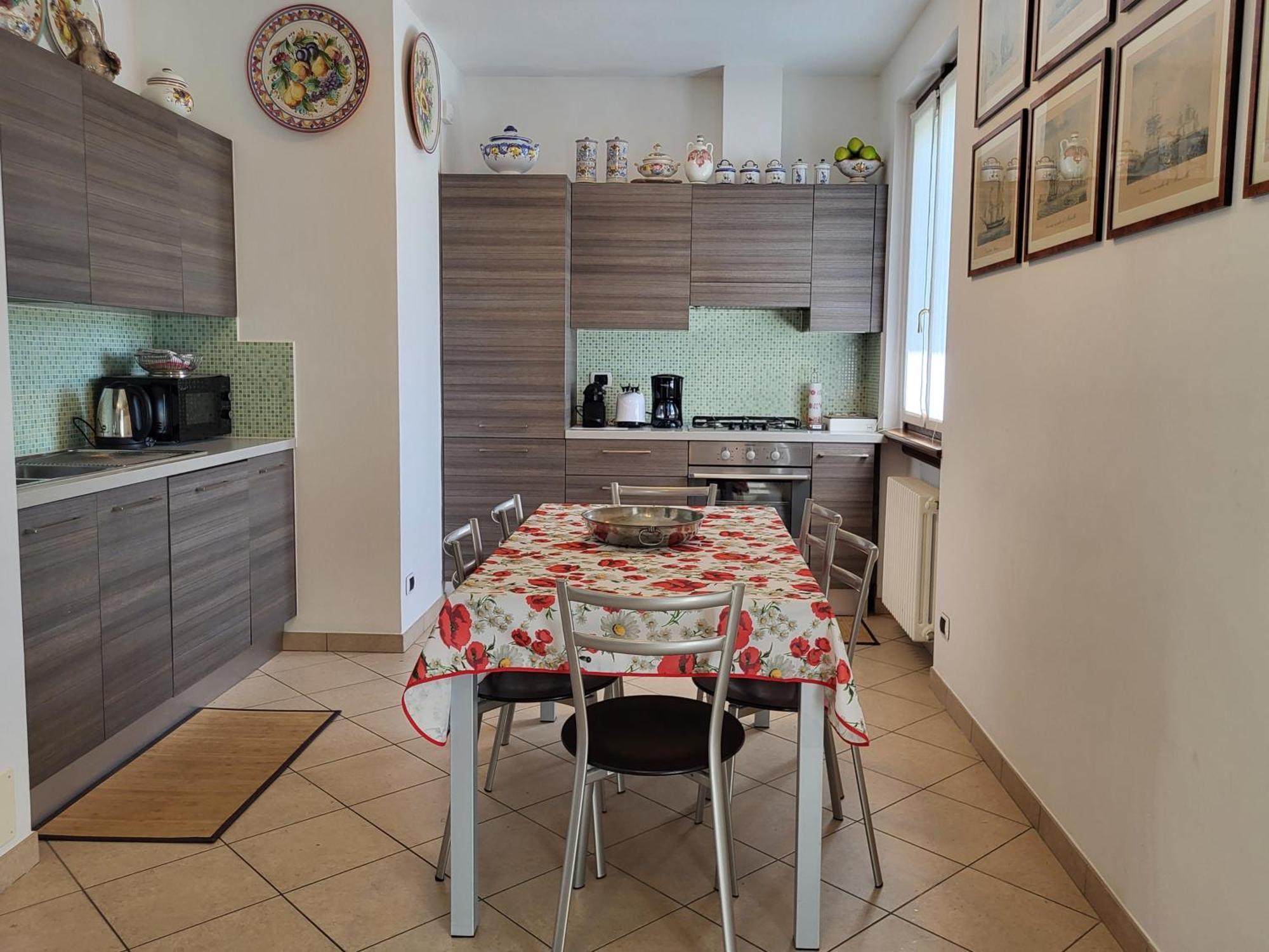 Casa Intignano - Appartamento Con Terrazzo Vista Lago Tremezzo Exterior foto