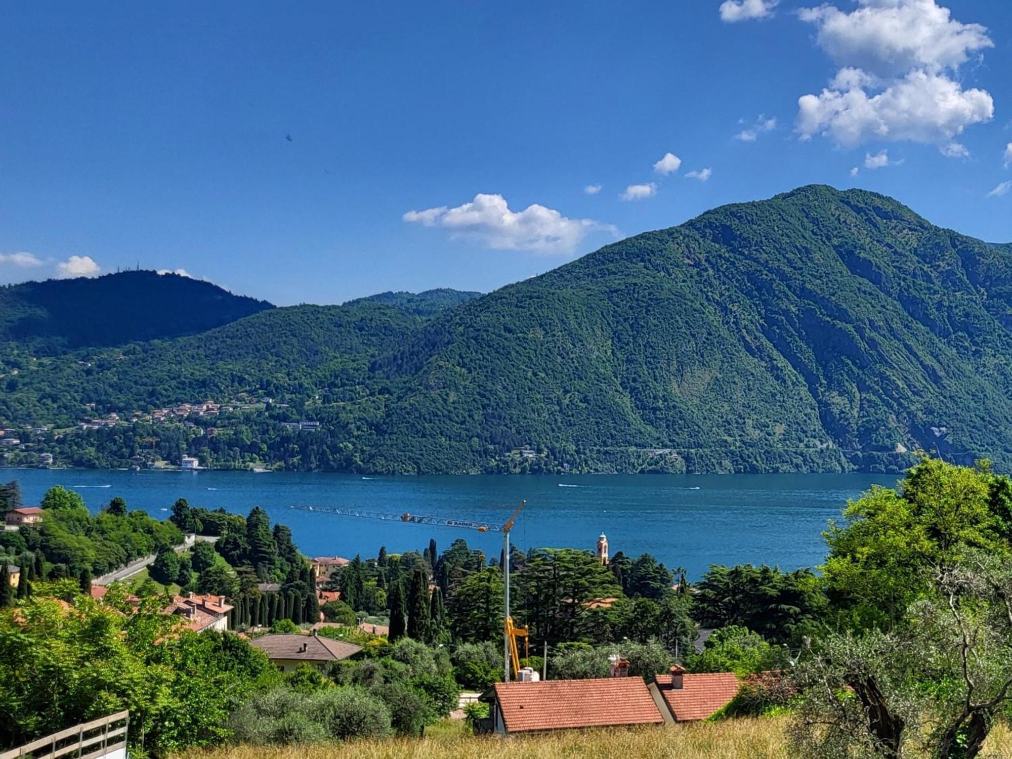 Casa Intignano - Appartamento Con Terrazzo Vista Lago Tremezzo Exterior foto